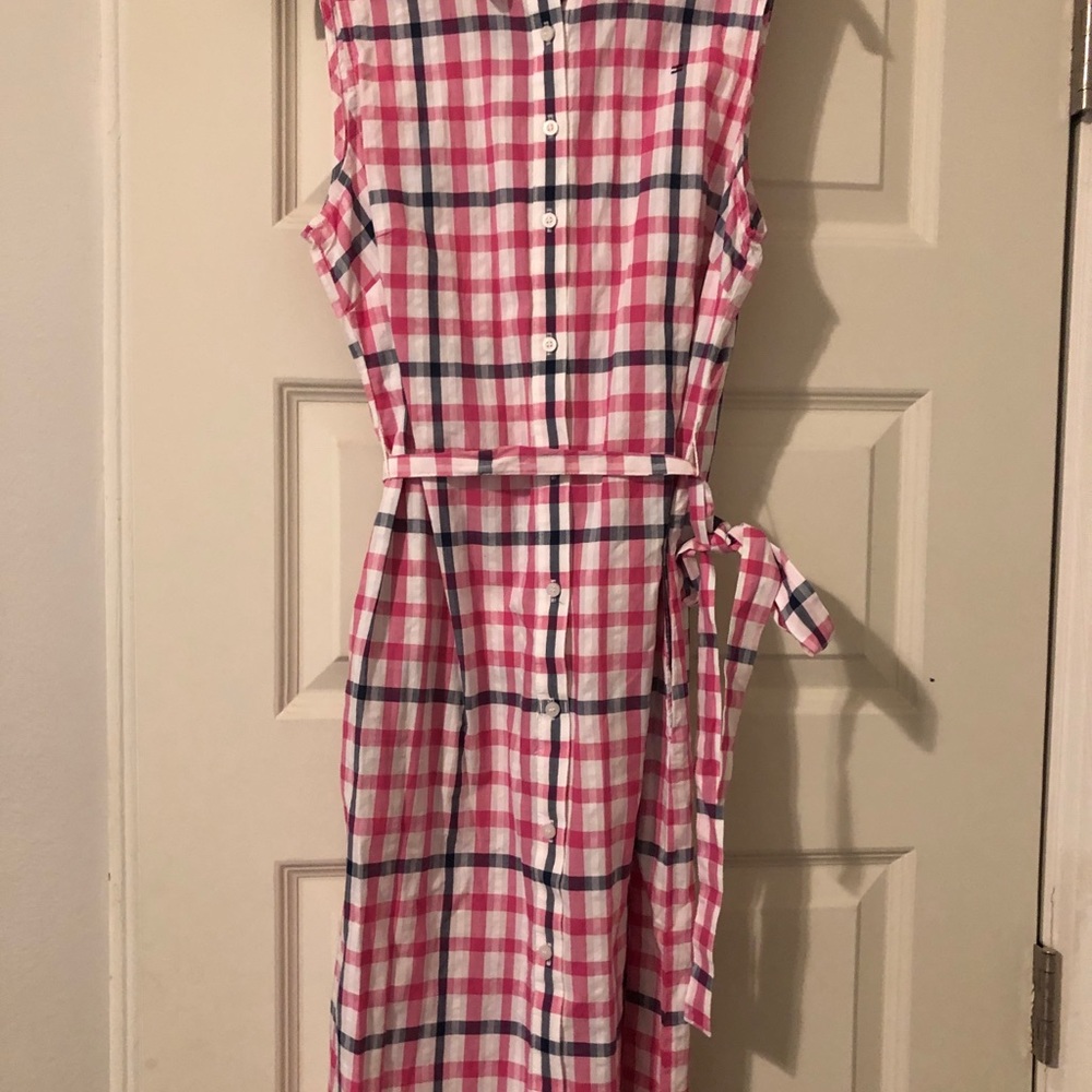 Dress - Picture 3 of 3